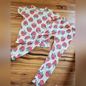 5t GAP Kids Strawberry Print Pajama Set - Red and White